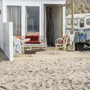 https://ajuma-strandkamers.zandvoort-hotels.com